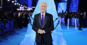 Cineasta James Cameron na premiere de Avatar: O Caminho da Água em Londres.