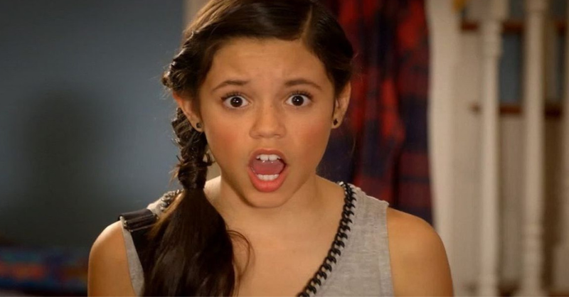 Jenna Ortega em "A Irmã do Meio".