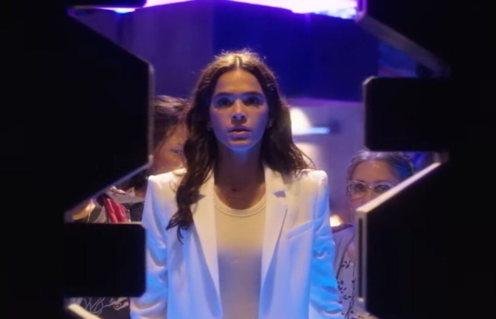 Bruna Marquezine está entre os brasileiros em filmes de super-heróis. Foto: Reprodução/DC.