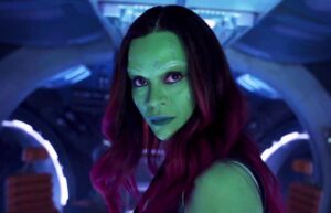 Zoë Saldaña como Gamora em Guardiões da Galáxia. Foto: Reprodução/Marvel Studios.