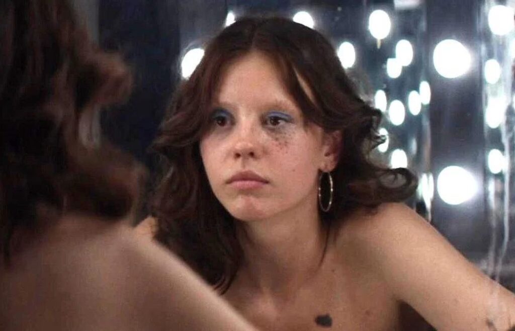 Mia Goth como Maxxxine. Foto: Reprodução/Internet.