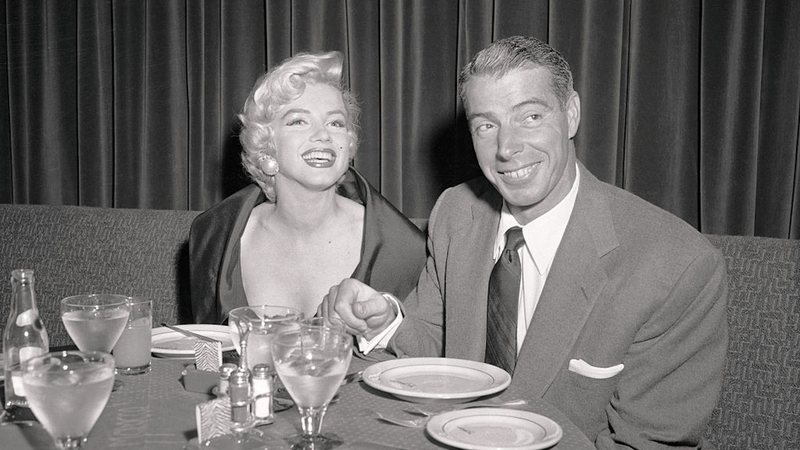 Marilyn Monroe e Joe Dimaggio. Foto: Reprodução/Internet.