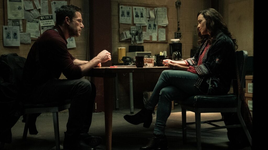 Alice Braga e Ben Affleck em "Hypnotic". Foto: Divulgação.