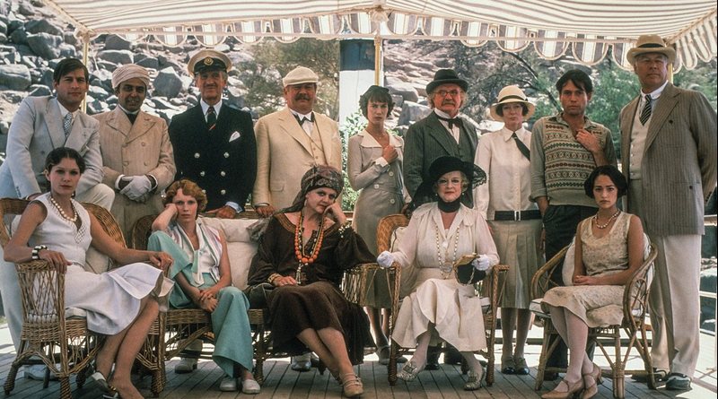 Morte Sobre o Nilo (1978), adaptação de Agatha Christie. Foto: EMI Studios.