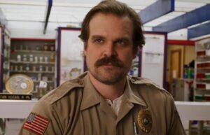 David Harbour comenta sobre a quinta temporada de Stranger Things. Foto: Reprodução/Netflix.