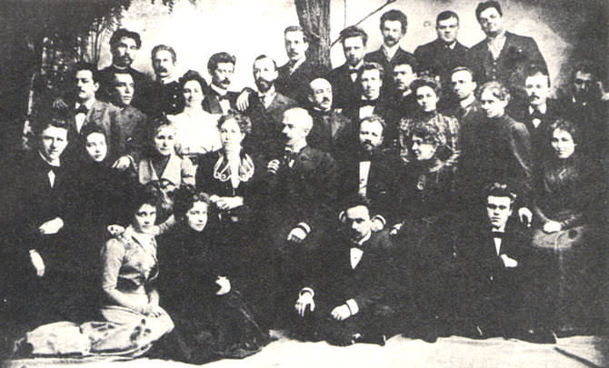 Membros originais do MAT, fundado por Stanislavski.