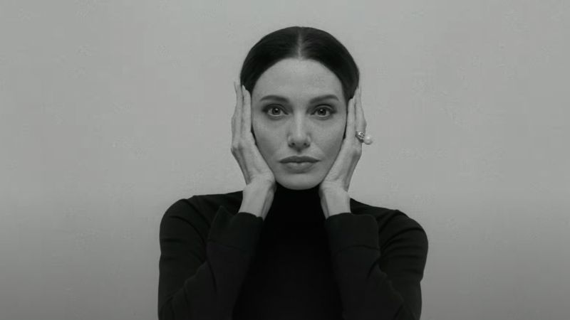 Angelina Jolie em Maria. Foto: Reprodução.