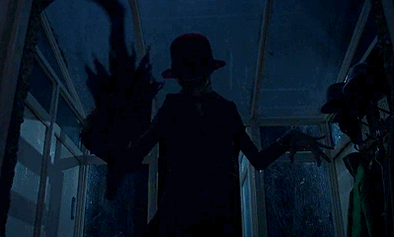 Homem-Torto em cena de Invocação do Mal 2, possível spin-off da franquia. Imagem: Reprodução/Warner Bros.