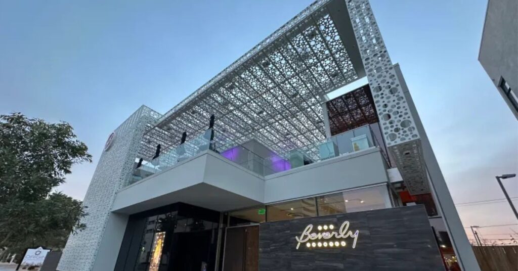 Conheça o The Beverly Theater, espaço cultural de Las Vegas. Foto: Reprodução.