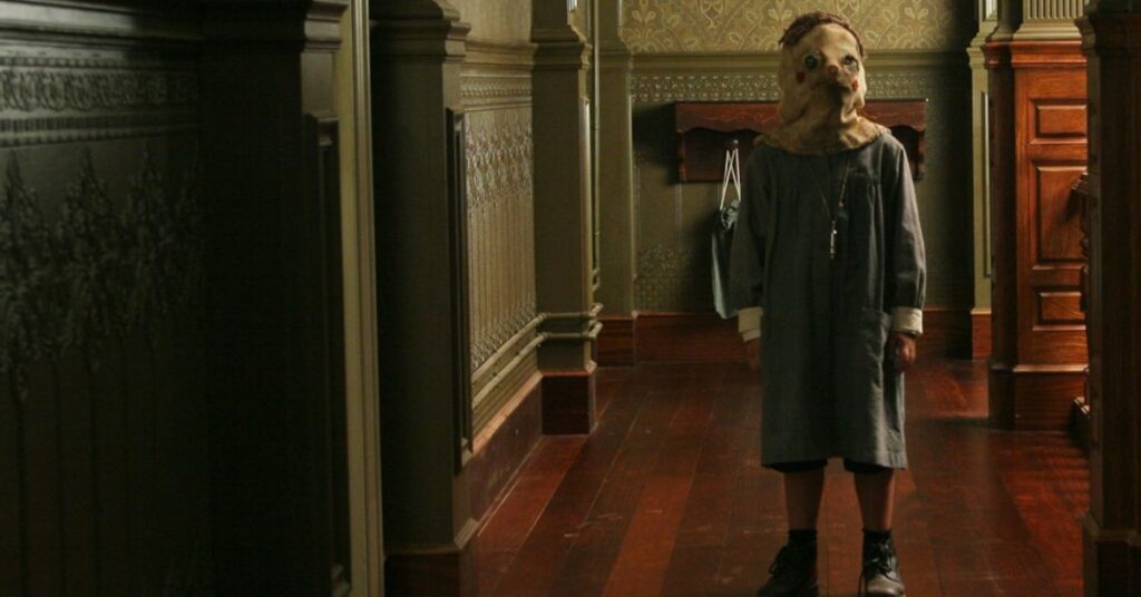 O Orfanato é uma dica de filme para ver no Halloween. Foto: Reprodução/Prime Video.