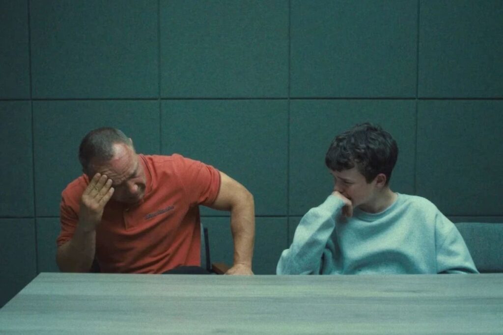 Adolescência foi a série mais premiada no Critics Choice Awards 2026, vencendo em quatro categorias. Foto: Reprodução/Netflix.