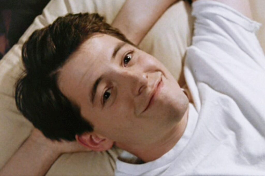 Matthew Broderick como Ferris Bueller em Curtindo A Vida Adoidado (1986).  Foto: Reprodução.